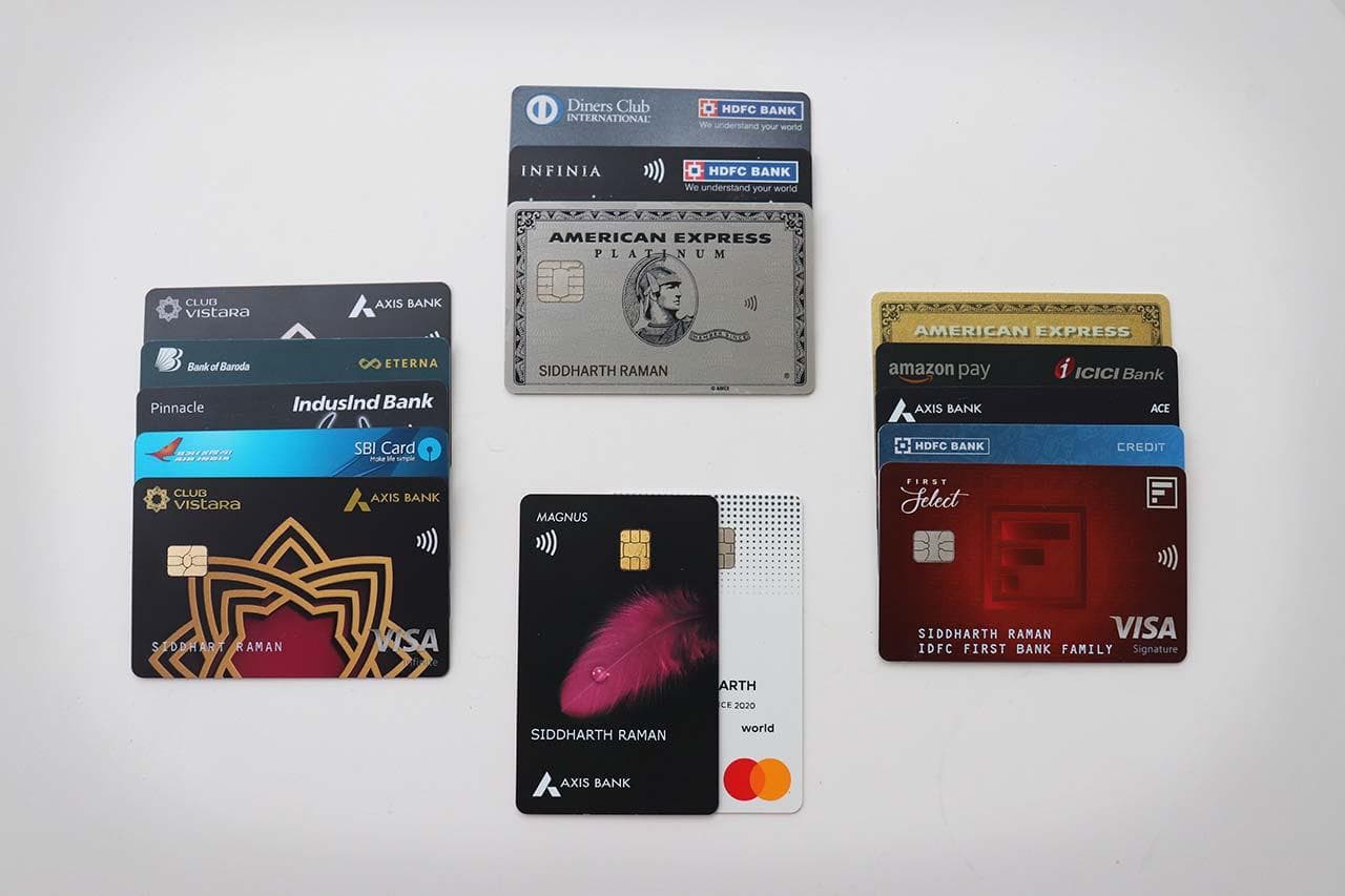 Axis Atlas vs HDFC Infinia Credit Card (2026): Which is Better for Travel & Rewards?